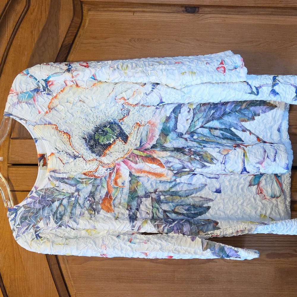 Women's XL White Long Sleeve Top Stretch Floral Tropical Flower Crinkle Cactus